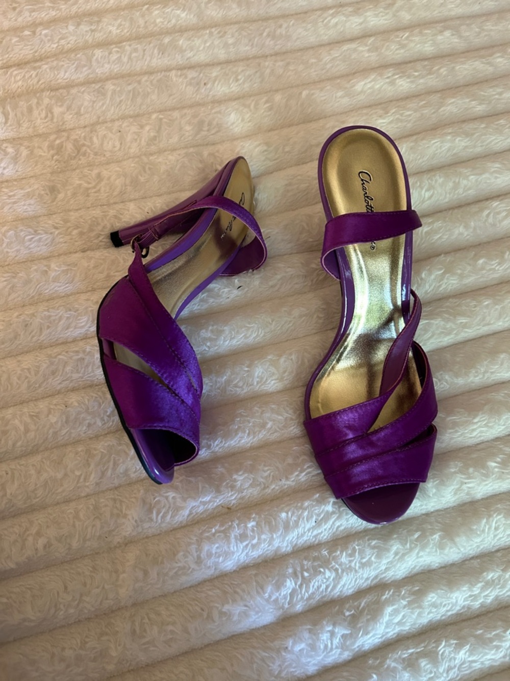 Y2K Charlotte Russe Purple Satin Strappy Mid-Heel Sandals